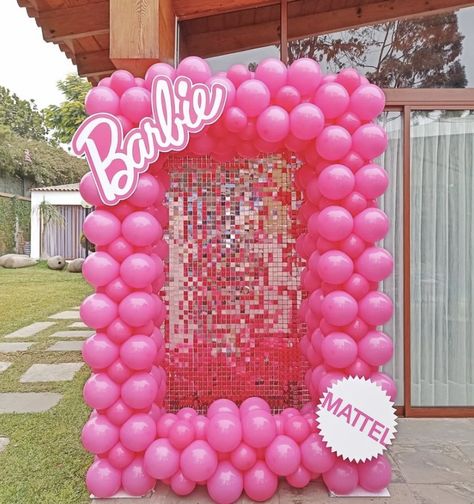 Ideas Para Decorar Una Fiesta, Barbie Birthday Party Ideas, Barbie Pool Party, Barbie Bachelorette, Barbie Birthday Cake, Barbie Party Decorations, Barbie Theme Party, Bolo Barbie, Barbie Halloween