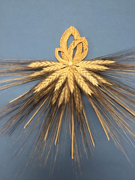 Wheat Weaving, Straw Art, Straw Weaving, Heritage Crafts, Teaching Style, Any Book, Book Authors, 25 Years, Wheat