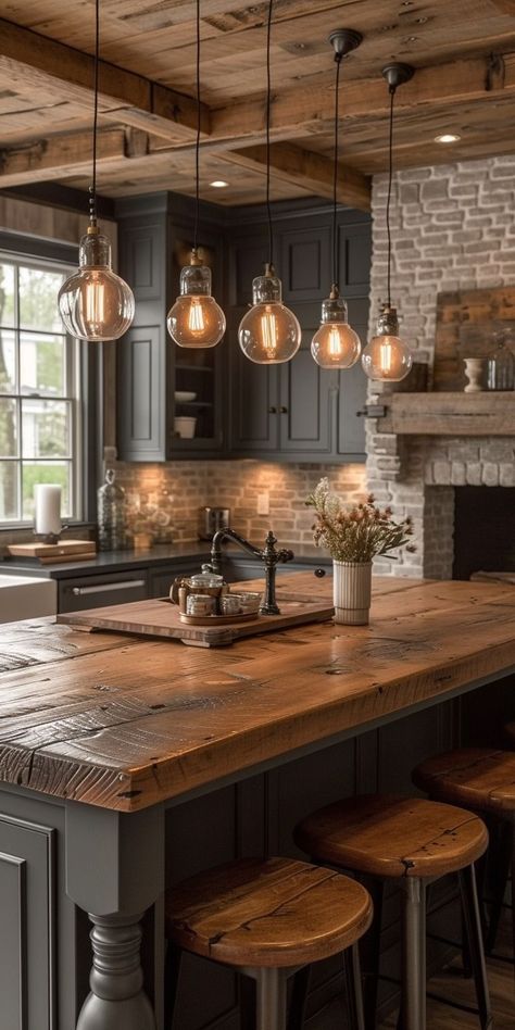 Kitchen Island Chandeliers, Gorgeous Farmhouse, Farmhouse Kitchen Island, Rustic Kitchen Design, Farmhouse Kitchen Design, Hus Inspiration, Kitchen Inspiration Design, Dream House Interior, Kitchen Redo