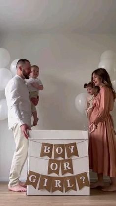 Gender Reveal Ideas For Finding Out, Gender Reveal Surprise Box Ideas, Gender Reveal Ideas Simple At Home, Gender Reveal Ideas Reveal, Baby Shower And Gender Reveal Ideas, Gender Reveals For Family, Gender Reveal Ideas For Reveal, Cute Baby Gender Reveal Ideas, New Gender Reveal Ideas