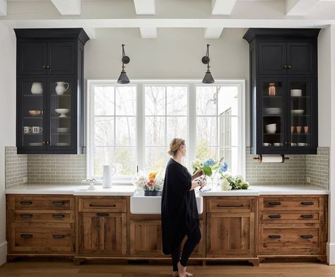 Introducing, 10 Black Kitchen Cabinet Ideas That Are Oh-So-Decadent | Hunker Rustic Kitchen Cabinets, Boho Styl, Cabinets Ideas, Black Kitchen Cabinets, Rustic Kitchen Design, Black Cabinets, Trendy Kitchen, Laundry Rooms, Kitchen Tips