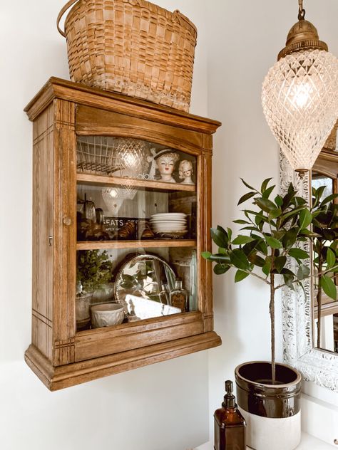 Our Little Cabinet of Curiosities in the Bathroom - Deb and Danelle Antique Wall Cabinet, Fireplace Mantels Ideas, Vintage Bathroom Cabinet, Vintage Bathroom Remodel, Antique Medicine Cabinet, Vintage Bathroom Vanity, Vintage Medicine Cabinets, Vintage Bathroom Decor, Random Items