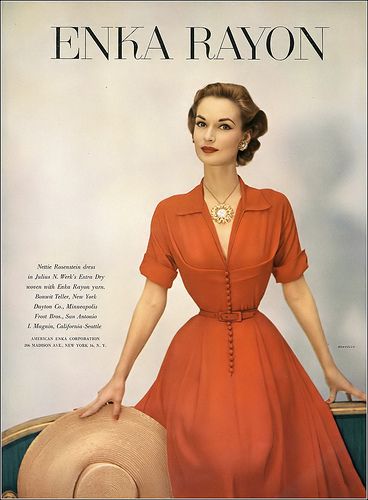 Janet Randy in Nettie Rosenstein, photo by Francesco Scavullo, Vogue, 1952 Nettie Rosenstein, 1959 Fashion, 60s Vintage Fashion, Francesco Scavullo, 1950s Fashion Women, Fifties Style, Classic Hollywood Glamour, 1950’s Fashion, 1950s Dresses