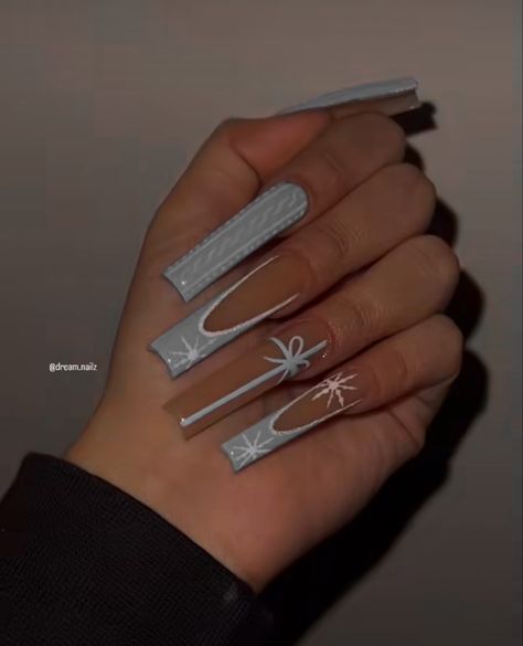 Christmas French Acrylic Nails, Long Square Christmas Acrylic Nails, Christmas Tapered Square Nails, Christmas Xl Nails, Winter Long Acrylic Nails, Winter Nail Sets Acrylic, Winter Nails 2023 Trends Acrylic Long, Christmas Nail Set Ideas, Winter Sets Nails