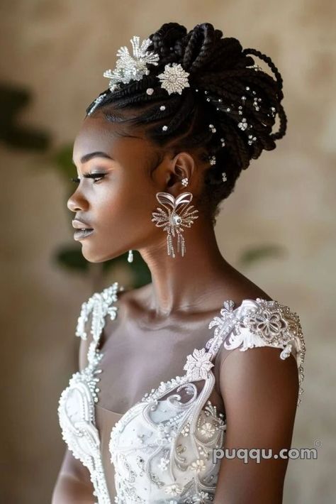 Diy Bridal Hair, Κούρεμα Bob, Bridal Braids, Classic Updo, Wedding Braids, Bohemian Braids, Pelo Afro, Fishtail Braid, Trends For 2024