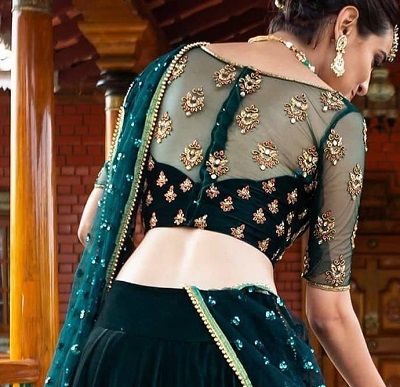 50 Latest Velvet Blouse Designs For Sarees And Lehengas (2021) Velvet Blouse Designs, Blouses For Saree, Saree Blouse Ideas, Velvet Blouse Design, Netted Blouse Designs, Designer Saree Blouse, Gold Lehenga, Blouse Designs High Neck, Blouse Designs Catalogue