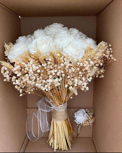 Wedding Bucket Flowers, Wedding Bucket, Simple Wedding Bouquets, Dream Wedding Decorations, Bridal Bouquet Flowers, Fancy Wedding Dresses, Wedding Decor Style, Brown Wedding, Hand Bouquet