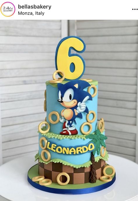 Sonic Birthday Cake Boys, Sonic Cakes For Boys, Sonic Desserts, Sonic Theme Cake, Super Sonic Cake, Sonic Cakes, Kids Dessert Table, Super Sonic The Hedgehog, Sonic Birthday Party