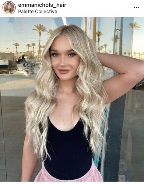 Photoshoot Blonde Hair, Hair Inspiration Blonde, Blond Hairs, Hoco 2023, Curled Blonde Hair, Blonde Hair Colour Shades, Hair Curled, Blonde Hair Goals, Ice Blonde Hair