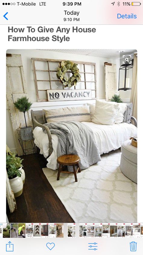 Love the window Tiny Guest Bedroom Ideas Farmhouse, Day Bed Bedroom Ideas Farmhouse, Farmhouse Daybeds, Farmhouse Guest Bedroom, Woodland Bedroom, Tennessee House, Lady Decluttered, Farmhouse Bedrooms, Guest Bedroom Makeover