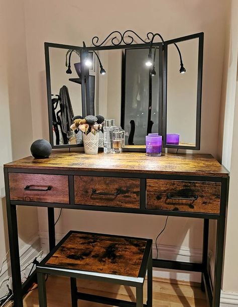 Makeup Desk With Mirror, Makeup Table With Mirror, Industrial Vanity, Rustic Dresser, White Dressing Tables, Foldable Mirror, Table Makeup, Trifold Mirror, Dresser Furniture