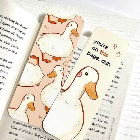 bookmark Duck Bookmark, Handmade Bookmarks Diy, Penanda Buku, Cute Bookmark, Reading Accessories, Creative Bookmarks, Bookmark Craft, Cute Bookmarks, Diy Bookmarks