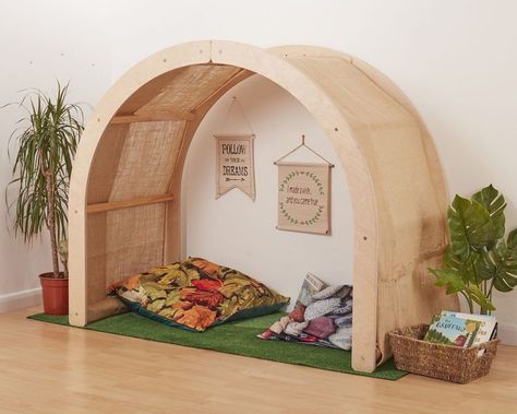 Ece Classroom, Natural Classroom, Reading Corner Classroom, Childcare Rooms, Reggio Emilia Classroom, Calm Environment, Hessian Fabric, Teacher Vibes, Reading Corner