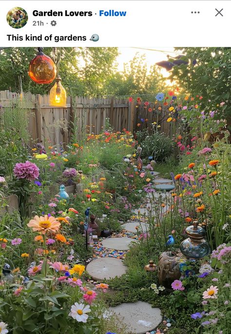 Cute Cottage Garden, Backyard Meadow Garden, Flower Backyard Ideas, Wild Flowers In Front Of House, Gallery Garden Ideas Small Flat, Pretty Garden Ideas Backyards, Walk Through Garden Ideas, Backyard Whimsical Garden Ideas, English Courtyard Garden