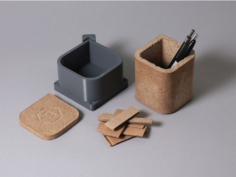 Pulp It! - Recycled Cardboard Molds by flowalistik - Thingiverse Things To 3d Print, Recycled Products, Drukarka 3d, 3d Printing Diy, 3d Printer Projects, 3d Printed Objects, Parametric Design, Recycled Cardboard, Cardboard Packaging