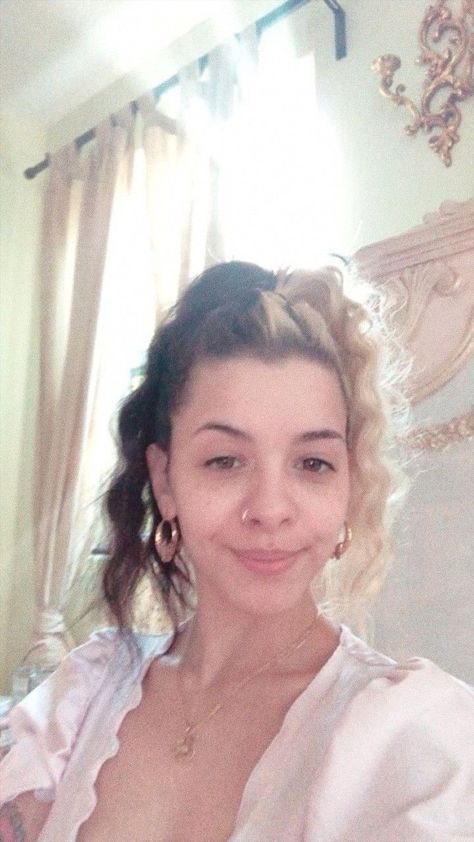 Melanie Martinez No Makeup, No Makeup, Melanie Martinez, The Natural, Natural Beauty, Makeup, Beauty, Make Up