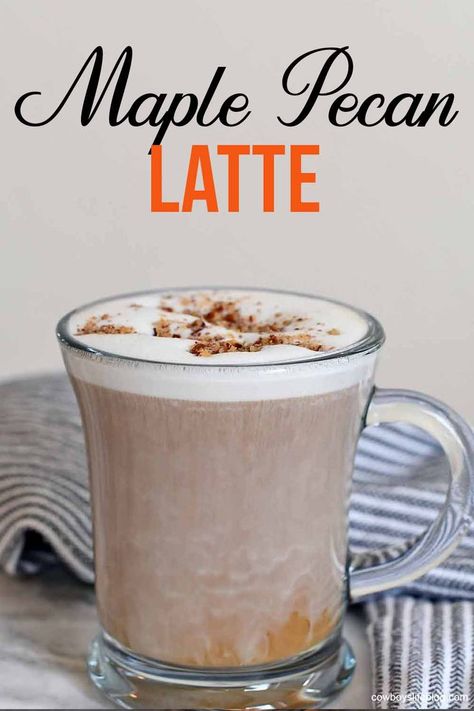 Maple Pecan Latte is made with butter, heavy cream and pecans, making it perfect to sip on when you want a hot, cozy drink. #latte #maplepecanlatte #falllatte #falldrink Christmas Latte Recipes, Warm Drinks Recipes, Hot Coffee Drinks, Christmas Latte, Fall Drink Recipes, Nespresso Recipes, Hot Drinks Recipes, Coffee Latte Art, Cozy Drinks