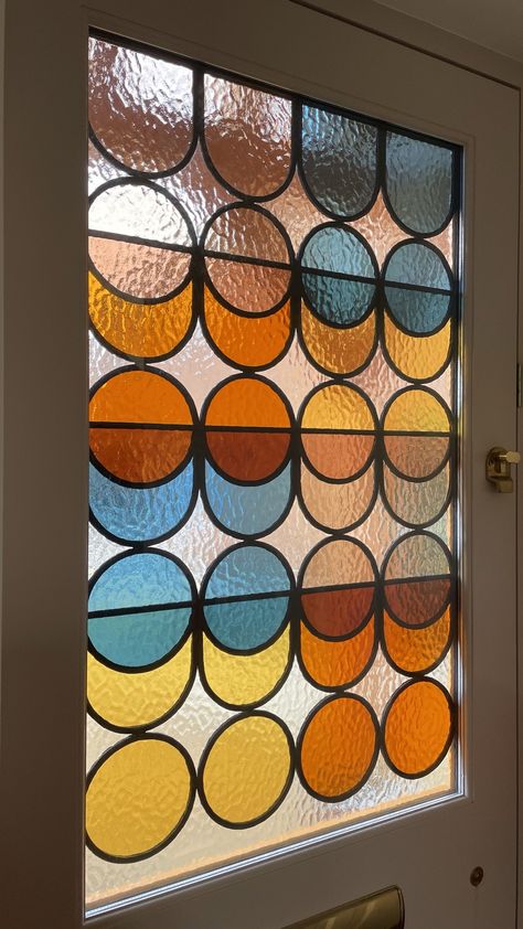 Mid Century Modern Stained Glass Design for 1950's Home — LUNA GLASSWORKS Mid Century Stained Glass Window, Mod Living Room, 1950s House, Modern Stained Glass, Welcome To My House, 70s Decor, Tiffany Glass, Stained Glass Crafts, Stained Glass Designs