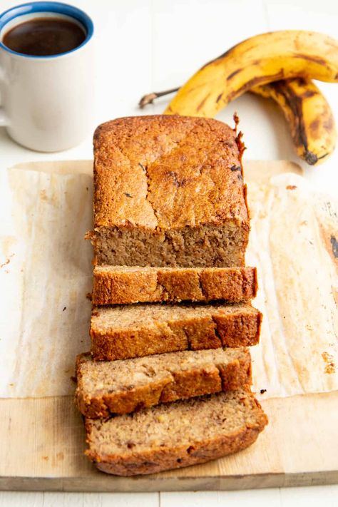 This Paleo Almond Flour Banana Bread is gluten-free and dairy-free, and it's packed with the banana flavor and tender texture you love from banana bread! #bananabread #paleorecipe Almond Meal Banana Bread, Banana Bread Recipe Almond Flour, Banana Bread Low Carb, All Recipes Banana Bread, Banana Bread Almond Flour, Almond Butter Banana Bread, Almond Flour Banana Bread, Paleo Banana Bread Recipe, Banana Bread With Oil