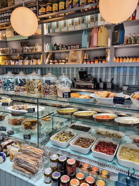 Deli Store Ideas Interior Design, Italian Market Design, Deli Counter Design, Deli Store Design, Italian Cafe Food, Lina Stores London, Italian Grocery Store, Italian Deli Design, Italian Cafe Design