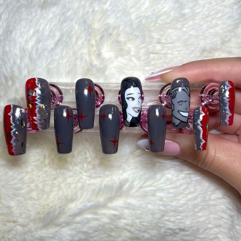 Wanda Vision Nails, Scarlet Witch Inspired Nails, Wanda Nails Marvel, Wandavision Nails, Scarlet Witch Nails, Wanda Nails, Comic Nail Art, Avengers Nails, Marvel Nails