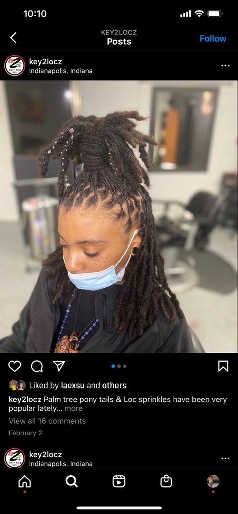 Palm Tree Loc Style, Short Locs Hairstyles, Loc Journey, Locs Hairstyles, Loc Styles, Protective Styles, Locs, Palm Tree, Palm Trees