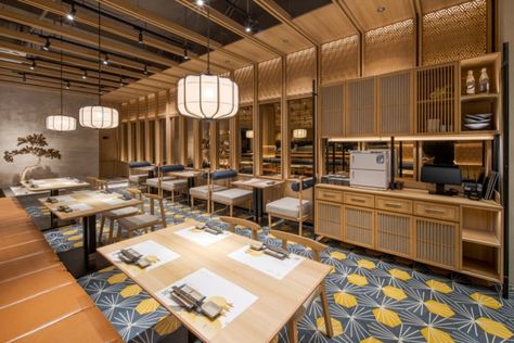 Sushi Maru Restaurant - Hospitality Snapshots Architecture Coffee Shop, Cafe Design Interior, Modern Japanese Design, Japanese Coffee Shop, Clay Roof Tiles, Clay Roofs, Coffee Lab, Pattern Tiles, Bbq Restaurant