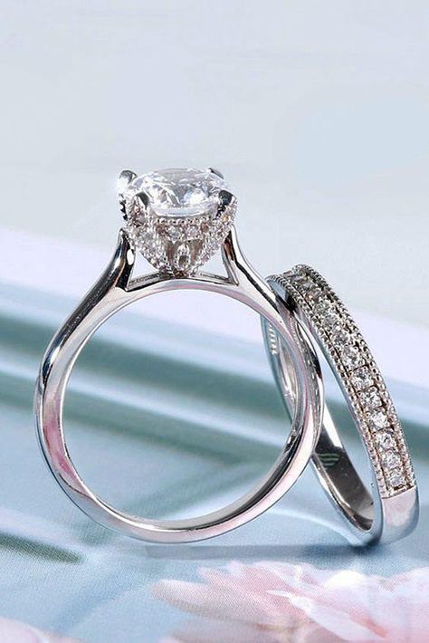 ADVERTISEMENT Gorgeous Wedding Rings, Gorgeous Rings, Wedding Rings Round, Beautiful Wedding Rings, Wedding Rings Solitaire, Gorgeous Engagement Ring, Best Engagement Rings, Stylish Rings, Dream Engagement Rings