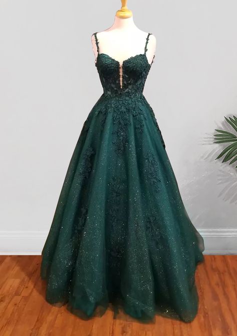 Forest Green Prom Dress Tulle, A Line Green Dress, English Prom Dresses, Prom Dress With A Corset, Cute Green Prom Dresses, Pine Green Prom Dress, Dark Green Ballgown, Uk Prom Dress, Prom Dress Green Dark