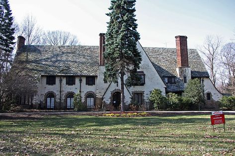 Cleveland Architecture, Shaker Heights, English Tudor, Outdoor Decorating, Historic Homes, Old Houses, Cleveland, Image Search, Ohio