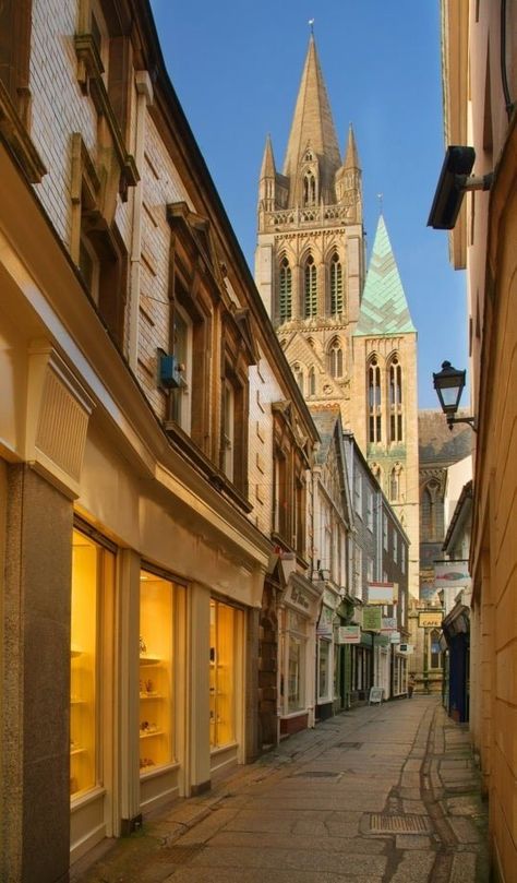 87 Places to Visit in Britain Other than London ... Nantes, Truro Cathedral, Places In Cornwall, Truro Cornwall, Cornwall Uk, Devon And Cornwall, Thomas Hardy, Cornwall England, Country Church