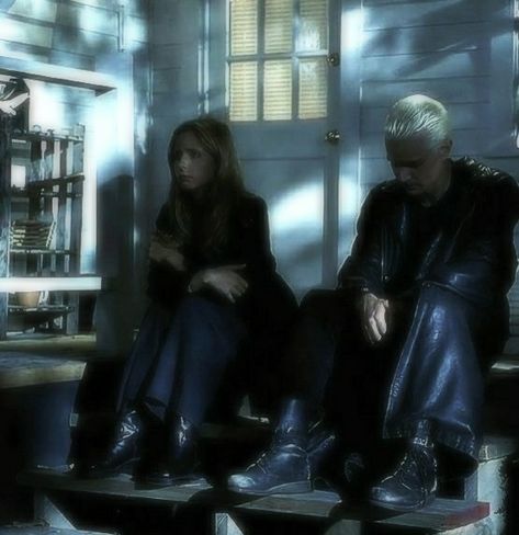 Buffy Summers And Spike, Spike Aesthetic Buffy, Spike Buffy Aesthetic, Spuffy Aesthetic, Btvs Aesthetic, Spike Btvs, Spike And Buffy, Spike Buffy The Vampire Slayer, Buffy The Vampire Slayer Spike