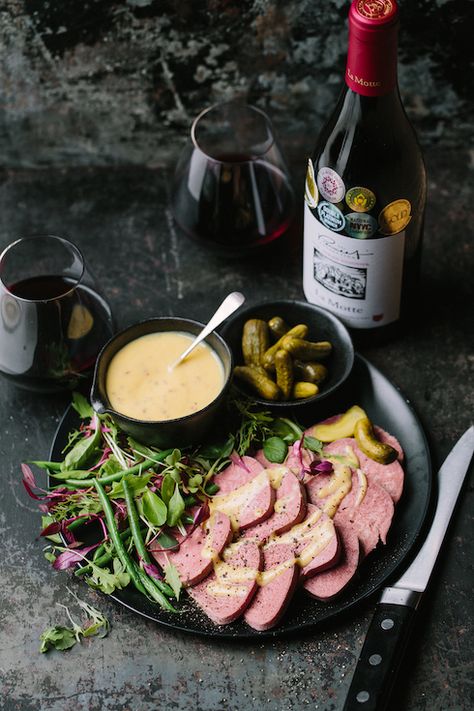 Beef Tongue Recipes, Sweet Mustard Sauce, Christmas Beef, South African Food, Wine Bistro, Beef Tongue, Spring Menu, Xmas 2022, Russian Food