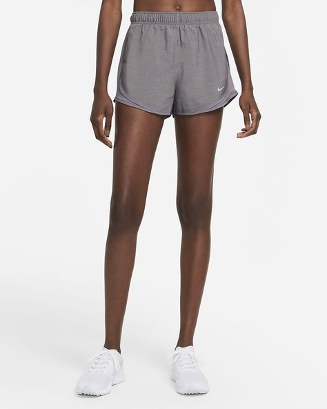 Nike Tempo Shorts, Nike Tempo, Running Shorts Women, Wide Leg Sweatpants, Nike Running Shorts, Shorts Nike, Nike Acg, Shorts Athletic, Nike Shorts