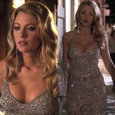 Golden Dress Outfit, Sparkly Party Outfit, Nyc 2000s, Gossip Girl Party, Sparkly Formal Dress, Serena Dress, Glam Aesthetic, Serena Van Der, Sparkly Party