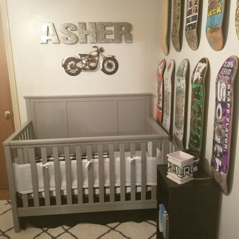 Skateboard Themed Nursery, Skateboard Nursery, Sport Quotes Motivational, Baby Room Themes, Baby Boy Room Nursery, Nursery Room Boy, Nursery Baby Room, Baby Boy Rooms, Nursery Themes