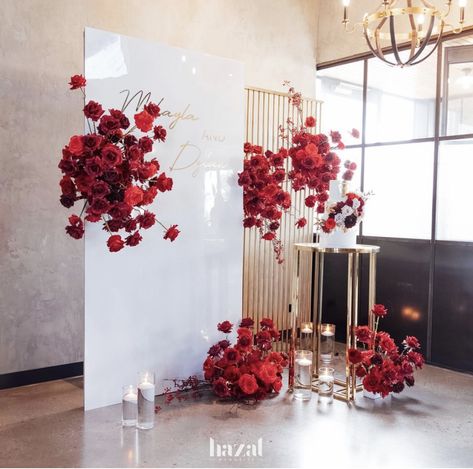 Luxury Photo Backdrop, Red Rose Wedding Backdrop, Red Photo Backdrop, Red Wedding Backdrop, Decorating Ideas Wedding, Valentine Day Aesthetic, Wedding Decoration Idea, Wedding Decorating Ideas, Ideas Wedding Decoration