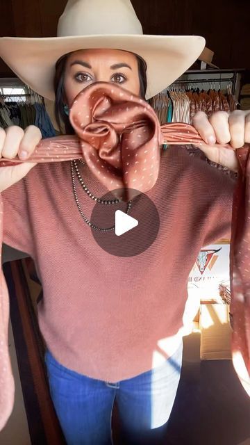 How To Tie A Rosette Scarf, Wild Rag Ties, Styling Wild Rags, Wild Rags Outfits Summer, How To Tie Wild Rags, How To Tie A Wild Rag, How To Wear Hair Scarves, Western Scarf Outfits, Wild Rag Hairstyles