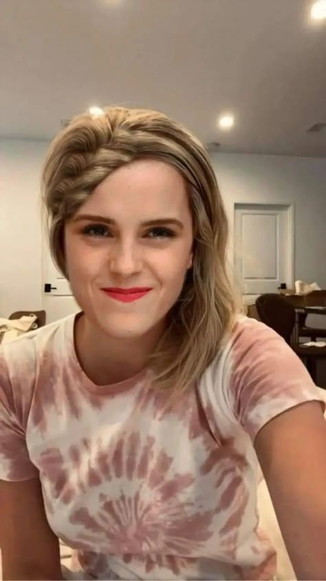 Emma Watson Picture For Today, Jennifer Lawrence Quotes, Travel Invitation, Emma. 2020, Jennifer Aniston Videos, Emily Scott, Emma Watson Belle, Deni Denials, Photo Emma Watson