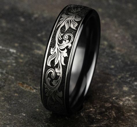 Vintage Black Rings, Men Engraved Rings, Black And Silver Wedding Rings, Royalty Dr, Gothic Wedding Rings, Vintage Script, Script Design, Ring Bands, Black Wedding Band