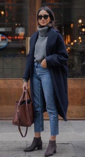 Vinter Mode Outfits, Fall Fashion Coats, Navy Coat, Boating Outfit, Clothing Catalog, Womens Clothes, Clothing Stores, Tomboy Fashion, Mode Inspo