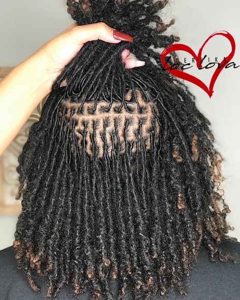 Comb Coil Micro Locs, Small Coil Locs, Traditional Locs Small, X Small Locs, Small Interlocked Locs, Micro Loc Retwist, Micro Locs Starter Fine Hair, C Shaped Locs, Locs Small Parts