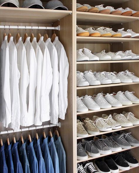 Mens Closet Organization, Walking Closet, Men Closet, Wardrobe Room, Closet Remodel, Apartment Organization, Room Closet, Designer Menswear, Wardrobe Closet