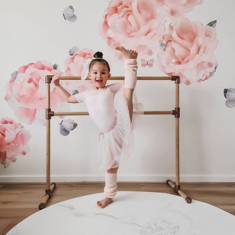 Ballerina Photoshoot, Ballet Photoshoot, Ballerina Kids, Client Profile, Baby Ballet, Ballet Birthday, Australian Ballet, Ballet Photos, Picture Inspiration