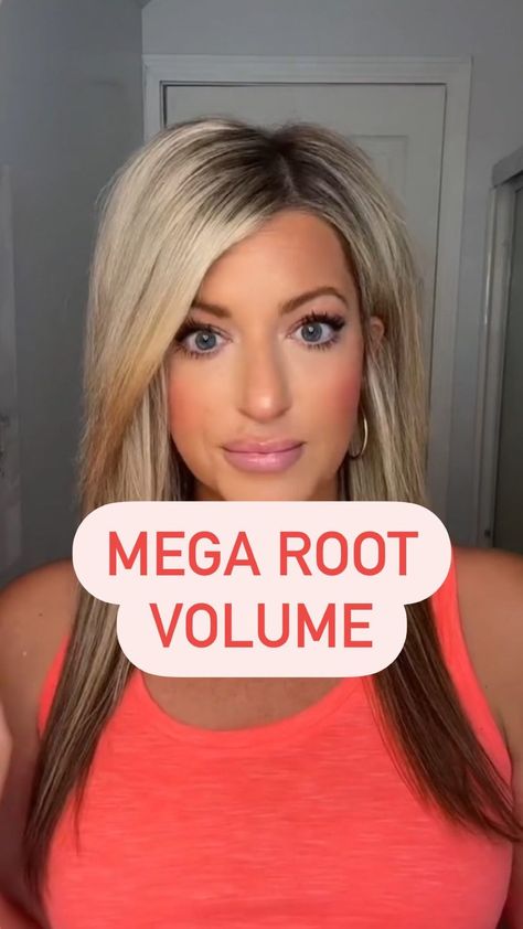 Rachel Bowling | How to get volume at the roots - teasing method! • If this was helpful, please like and follow along with me, @rachelbowling for more… | Instagram How To Tease Your Hair For Volume, How To Get Volume In Hair Roots, Long Hair Volume, Big Volume Hair, Makeup Tips To Look Younger, Root Volume, Teased Hair, Big Hair Dont Care, Hair Upstyles