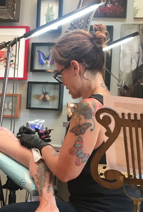 Kim Saigh at Memoir Tattoo Kim Saigh, Memoir Tattoo, Horror Music, Tattoo Shop, Tattoo Artist, Tattoo Studio, Tattoo Art, Memoirs, Tattoo Artists