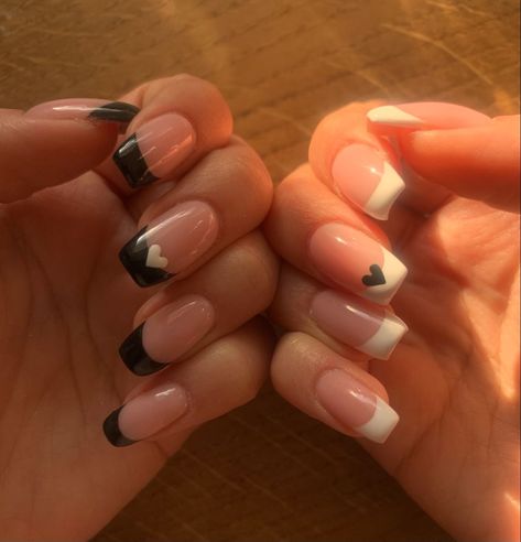 Nails Black French Tip Nails Square With Heart, Basic French Nails Design, Black White Nails Square, White Black French Nails, Black White Valentines Nails, Black And White Nails Opposite Hands, Black And White Oval Nails, Basic Black And White Nails, Black French Tips With Hearts