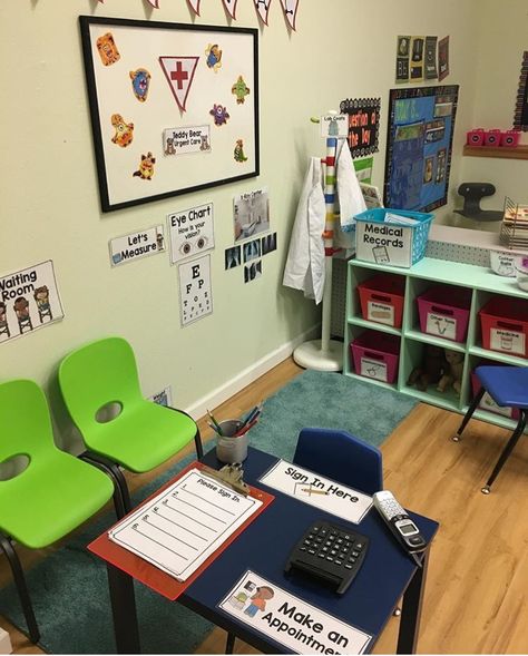 Doctor’s office preschool dramatic play! Preschool Dramatic Play Doctors Office, Doctor Unit For Preschool, Pretend Doctor Office, Dramatic Play Dr Office, Diy Doctor Office Pretend Play, Diy Doctors Office Pretend Play, Dr Office Dramatic Play, Doctors Role Play, Pretend Play Doctors Office