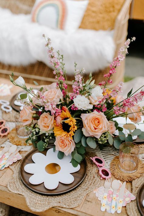 Groovy Boho Birthday Party, Boho Floral Party, Groovy Boho Party, Boho Chic Birthday Party Decor, Onestock Birthday Ideas, Boho Flower Party, Woodstock Party Theme, Fifth Birthday Party Ideas Girl, Boho Birthday Party Girl