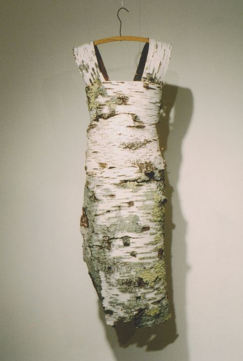 Leah Mahlow's Birch Dress Dress Forms, Tree Sculpture, Floral Fashion, Art Dress, Mode Style, A Dress, Costume Design, Wearable Art, Fashion Art